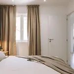 Genal - 2 Bedrooms And Office In Arroios * リスボン